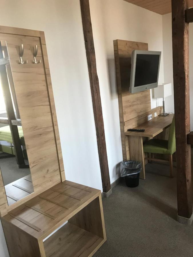 Adam's Schuetzenhof Hotel *